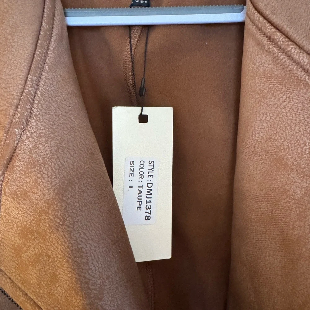 VICI- Suede Tan Women's Jacket - Picture 4 of 6